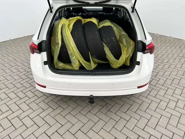 Škoda Octavia com. 2.0TDi! ČR+1. maj! TAŽNÉ! - foto 10