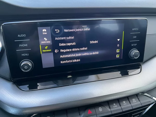 Škoda Octavia com. 2.0TDi! ČR+1. maj! TAŽNÉ! - foto 32