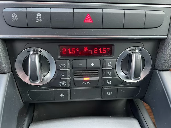Audi A3 1.6TDi 77kW! Sportback! - foto 14