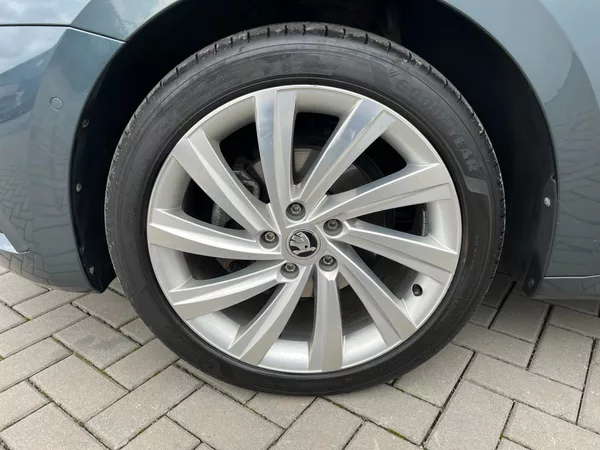 Škoda Octavia 2.0TDi 110kW! Style+! ČR! - foto 44