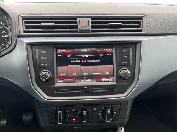 Seat Arona 1.0 TSI 70kW! Style! PDC! - foto 16