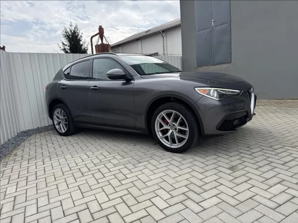 Alfa Romeo Stelvio 2,0 T 206kW Q4 AT8 ZF 4X4