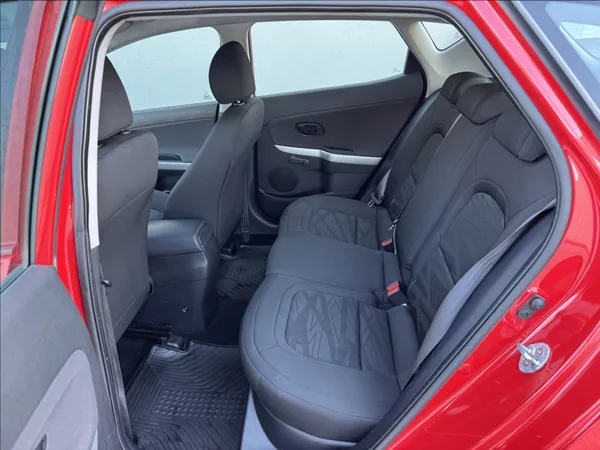 Kia Ceed 1,4 i 73kW 2.maj. původ ČR - foto 19
