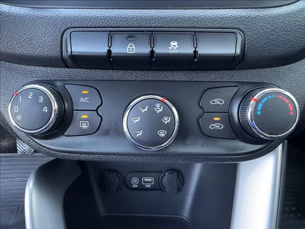 Kia Ceed 1,4 i 73kW 2.maj. původ ČR - foto 39