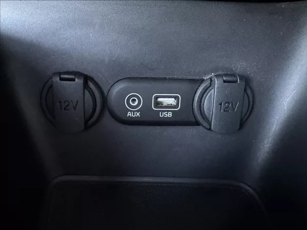 Kia Ceed 1,4 i 73kW 2.maj. původ ČR - foto 40