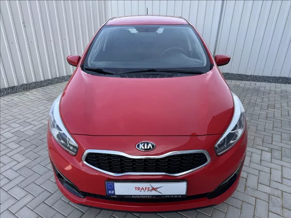 Kia Ceed 1,4 i 73kW 2.maj. původ ČR - foto 6