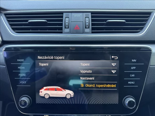 Škoda Superb 2,0 TDI DSG STYLE 1.maj. ČR - foto 43