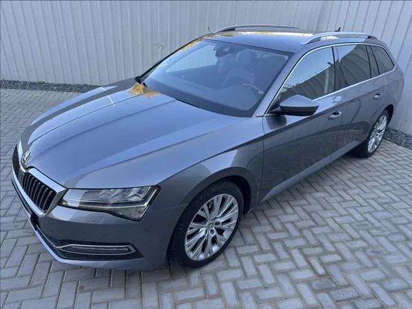 Škoda Superb 2,0 TDI DSG STYLE 1.maj. ČR - foto 5