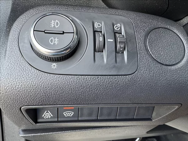 Opel Combo 1,2 T LIFE DPH tažné 1.maj ČR - foto 26