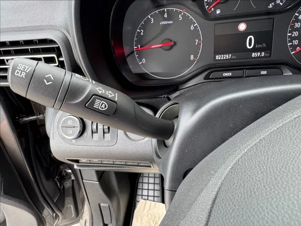 Opel Combo 1,2 T LIFE DPH tažné 1.maj ČR - foto 32
