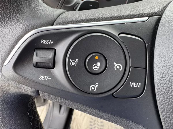 Opel Combo 1,2 T LIFE DPH tažné 1.maj ČR - foto 34