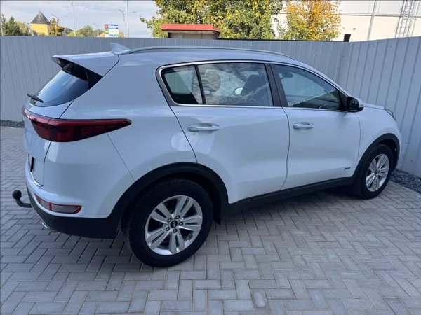 Kia Sportage 1,6 T-GDi 130kW 4x4 tažné - foto 13