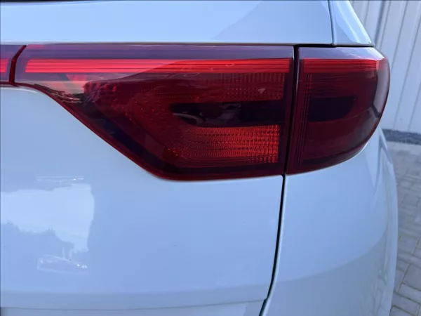 Kia Sportage 1,6 T-GDi 130kW 4x4 tažné - foto 16