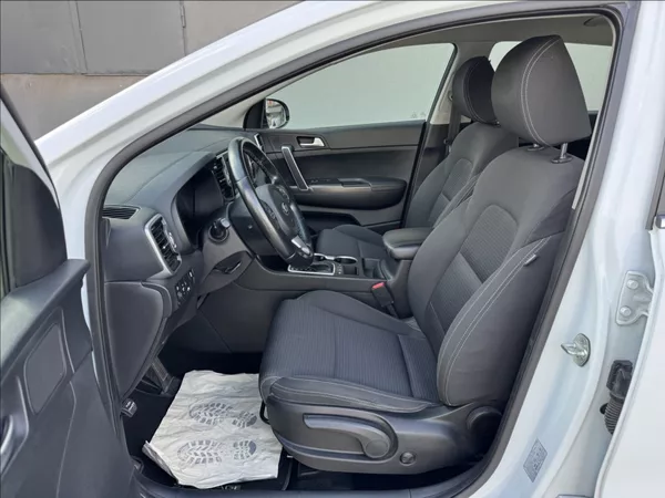 Kia Sportage 1,6 T-GDi 130kW 4x4 tažné - foto 21