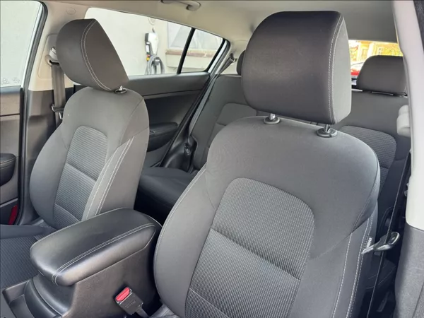 Kia Sportage 1,6 T-GDi 130kW 4x4 tažné - foto 22
