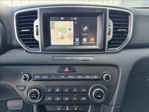 Kia Sportage 1,6 T-GDi 130kW 4x4 tažné - foto 33