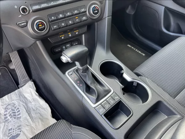 Kia Sportage 1,6 T-GDi 130kW 4x4 tažné - foto 34