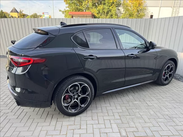 Alfa Romeo Stelvio 2,0 T Q4 AT8 ZF VELOCE původČR - foto 14