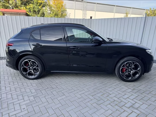 Alfa Romeo Stelvio 2,0 T Q4 AT8 ZF VELOCE původČR - foto 15