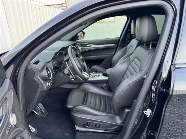 Alfa Romeo Stelvio 2,0 T Q4 AT8 ZF VELOCE původČR - foto 22