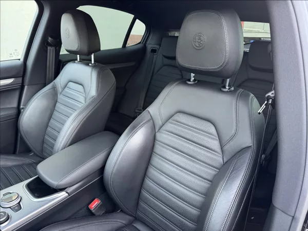 Alfa Romeo Stelvio 2,0 T Q4 AT8 ZF VELOCE původČR - foto 23