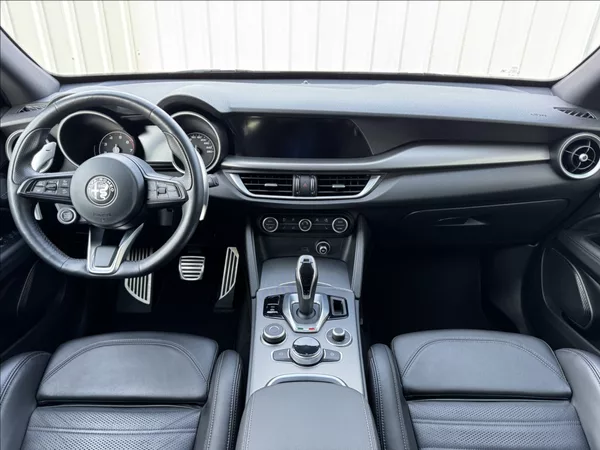 Alfa Romeo Stelvio 2,0 T Q4 AT8 ZF VELOCE původČR - foto 26