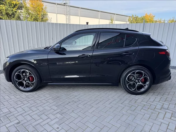 Alfa Romeo Stelvio 2,0 T Q4 AT8 ZF VELOCE původČR - foto 4