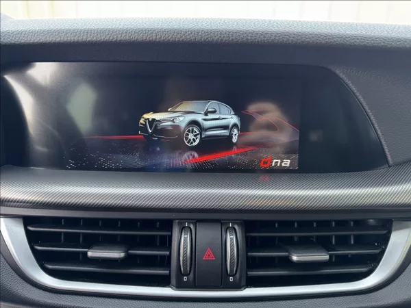 Alfa Romeo Stelvio 2,0 T Q4 AT8 ZF VELOCE původČR - foto 40