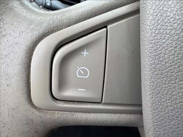 Renault Grand Scénic 1,5 dCi 7míst Navi Bose tažné - foto 31