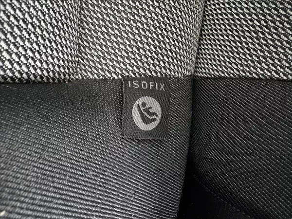 Škoda Fabia 1,4 i 16V 63kW DPH 1.maj ČR - foto 20