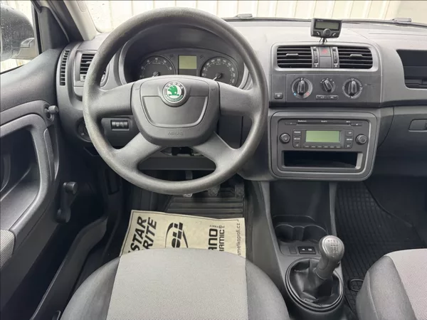 Škoda Fabia 1,4 i 16V 63kW DPH 1.maj ČR - foto 28