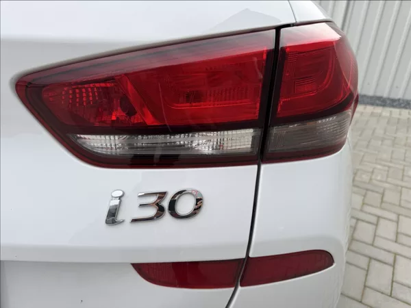 Hyundai i30 1,5 T-GDi WG DPH 1.maj původČR - foto 16
