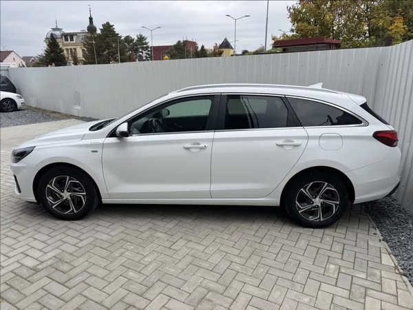 Hyundai i30 1,5 T-GDi WG DPH 1.maj původČR - foto 4