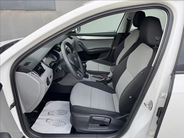 Škoda Octavia 1,6 TDI 81kW 2.maj. původ ČR - foto 21
