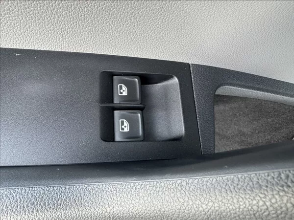 Škoda Octavia 1,6 TDI 81kW 2.maj. původ ČR - foto 23