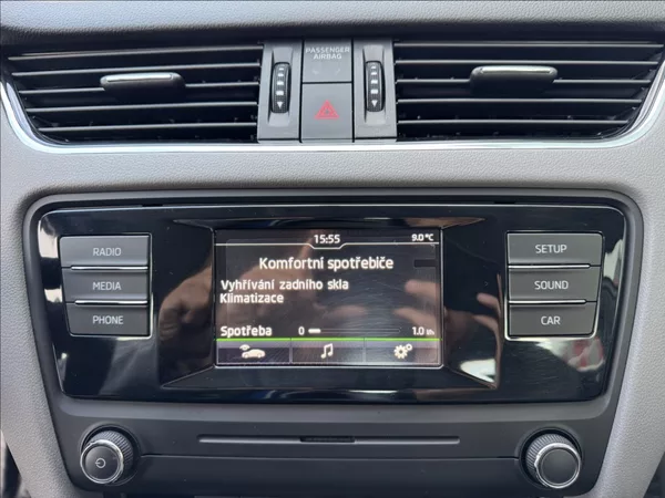 Škoda Octavia 1,6 TDI 81kW 2.maj. původ ČR - foto 40