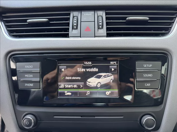 Škoda Octavia 1,6 TDI 81kW 2.maj. původ ČR - foto 41
