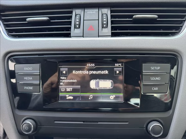 Škoda Octavia 1,6 TDI 81kW 2.maj. původ ČR - foto 42