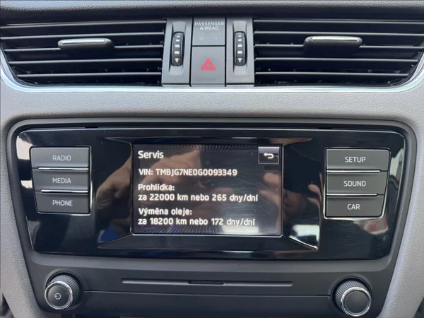 Škoda Octavia 1,6 TDI 81kW 2.maj. původ ČR - foto 43