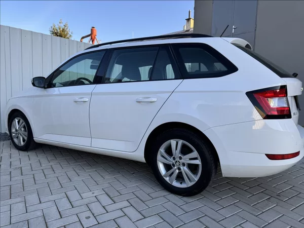 Škoda Fabia 1,0 TSI DPH tažné 1maj původČR - foto 18