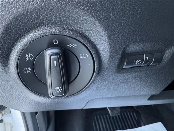 Škoda Fabia 1,0 TSI DPH tažné 1maj původČR - foto 25