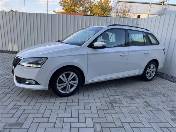 Škoda Fabia 1,0 TSI DPH tažné 1maj původČR - foto 3