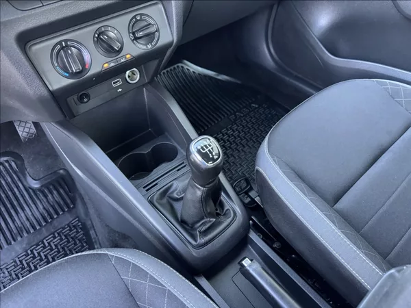 Škoda Fabia 1,0 TSI DPH tažné 1maj původČR - foto 35