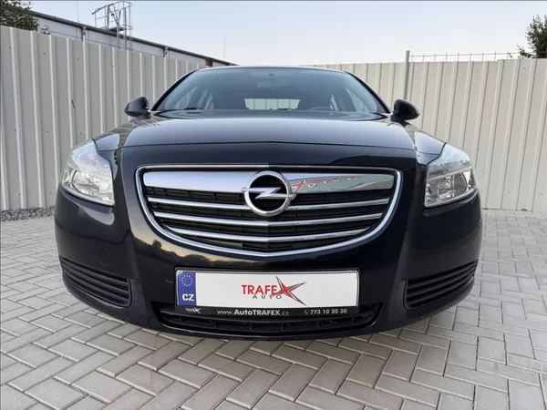 Opel Insignia 1,6 i 85kW tažné KLIMA ALU - foto 2