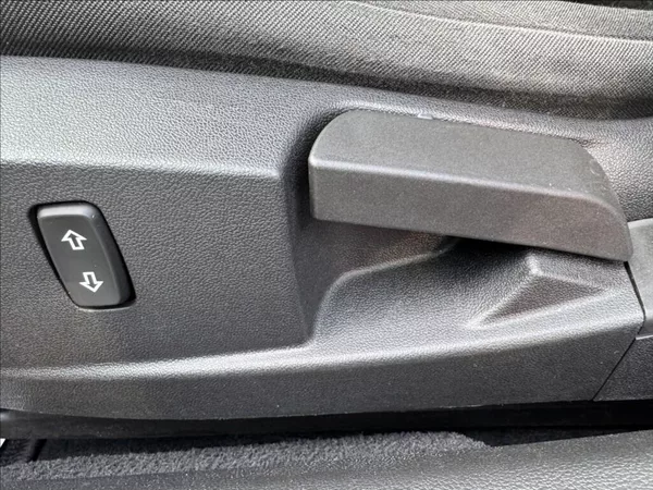 Opel Insignia 1,6 i 85kW tažné KLIMA ALU - foto 23