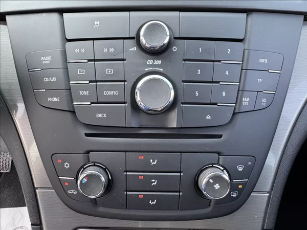 Opel Insignia 1,6 i 85kW tažné KLIMA ALU - foto 36
