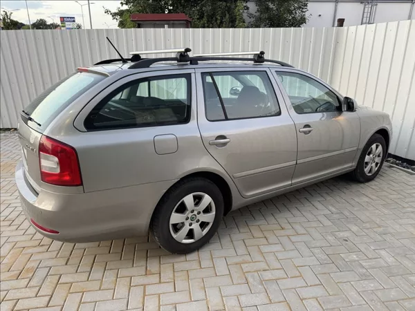 Škoda Octavia 2,0 TDI ELEGANCE tažné původČR - foto 13