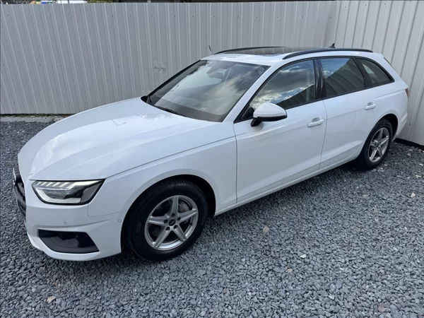 Audi A4 2,0 40 TDI Quattro ACC DPH ČR - foto 5