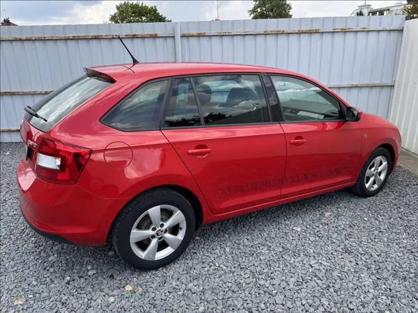 Škoda Rapid 1,2 TSI FRESH 1.maj původ ČR - foto 13