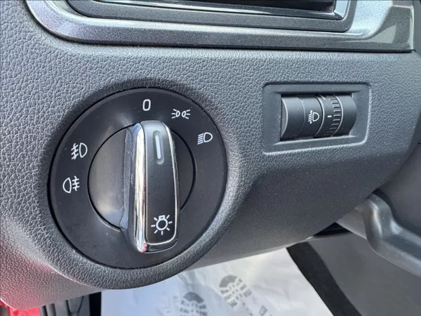 Škoda Rapid 1,2 TSI FRESH 1.maj původ ČR - foto 27